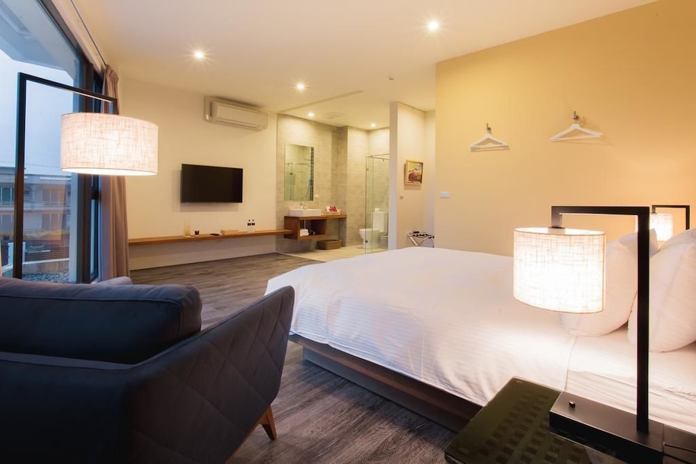 Classic Double Room, Non Smoking photo 1