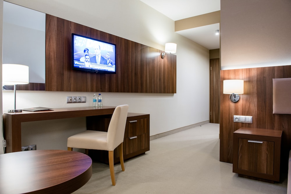 Double Or Twin Room photo 1