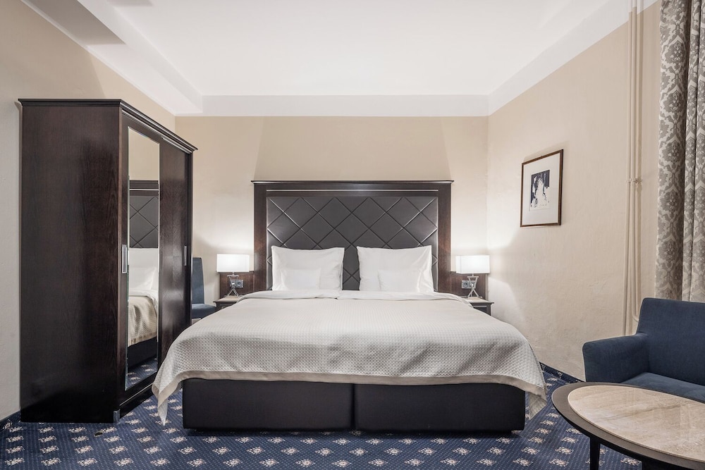 Deluxe double room with 1 extra - Photo 5