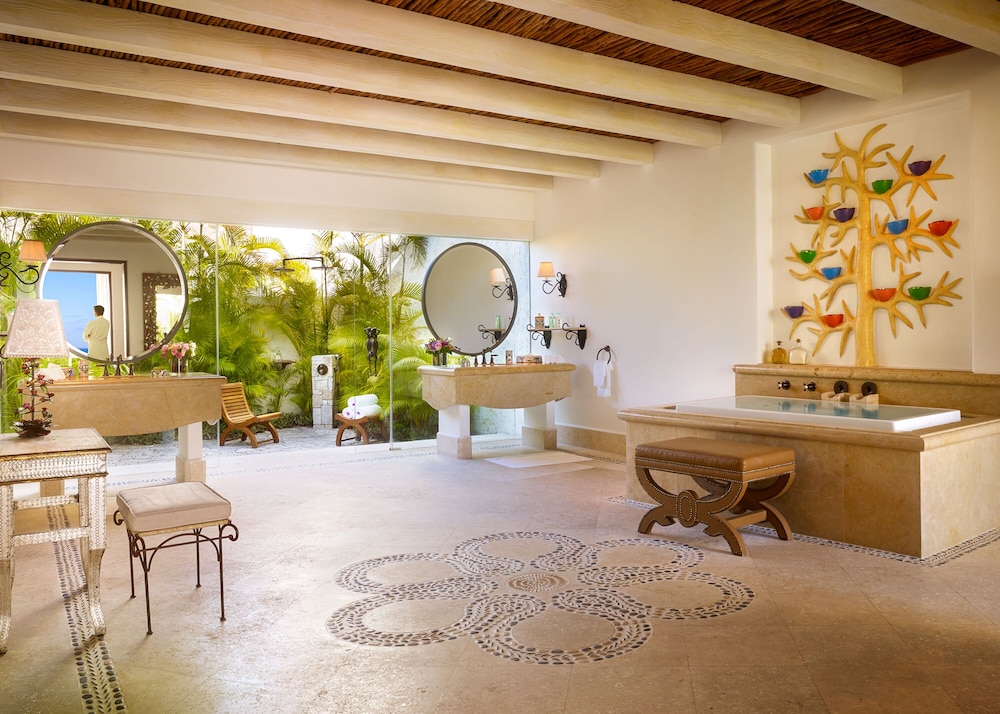 Two Bedroom Oceanview Signature Villa