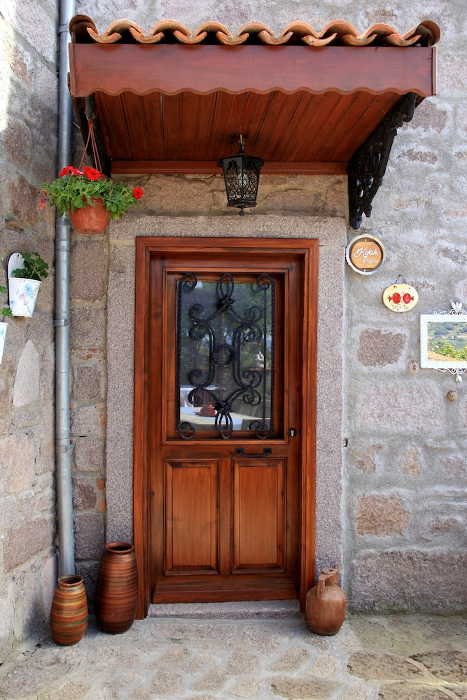 Superior Double Room (Oregano) photo 2