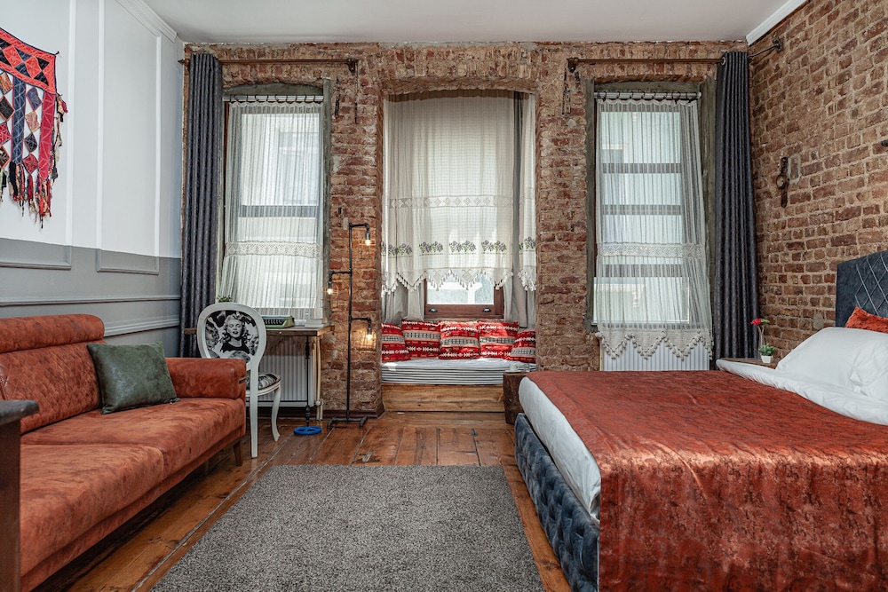 Superior Double Or Twin Room photo 3
