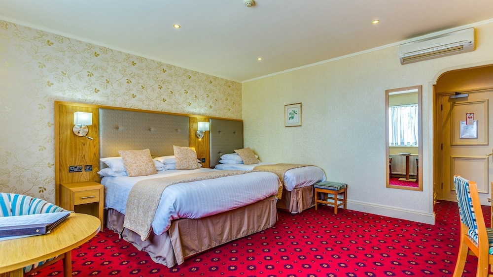 Twin or Family Room with Seaview - Photo 2