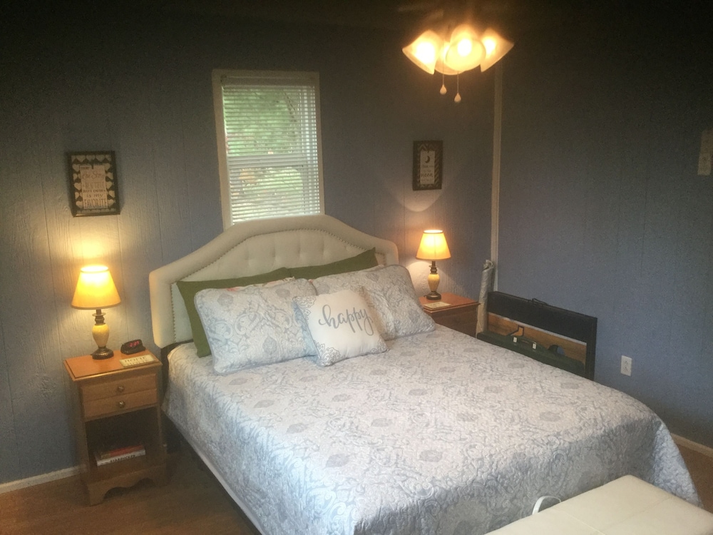 Cottage C, 2 Bedrooms photo 3