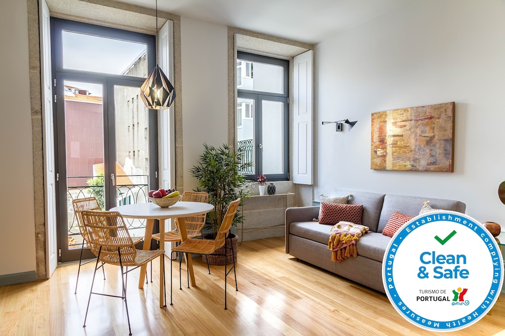 Deluxe Apartment, 1 Bedroom (Fire Ilusion – 2T)
