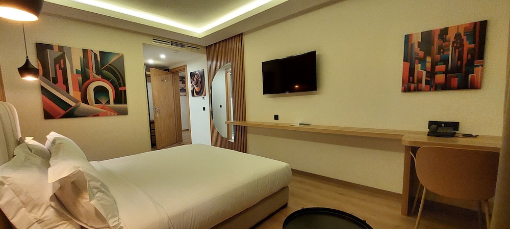 Standard Double Room - Photo 5