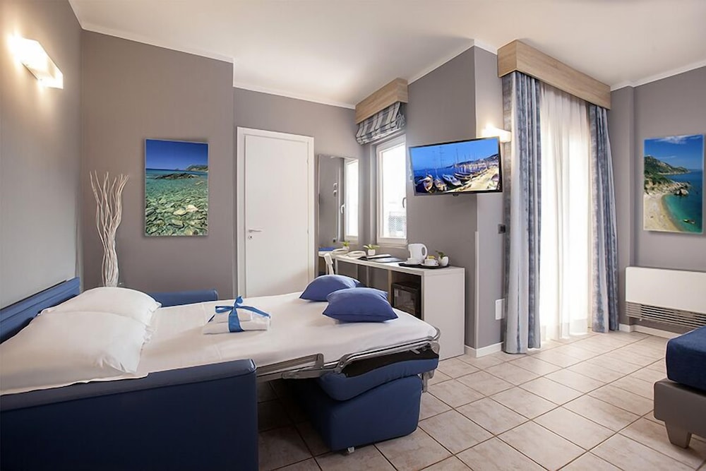 Junior Suite with 2 bathrooms photo 3