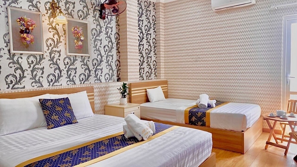 Superior Triple Room