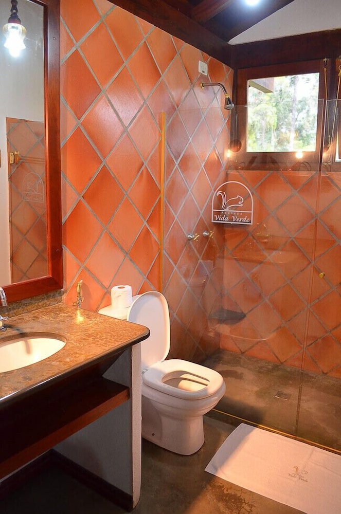 Suite, Jetted Tub photo 3