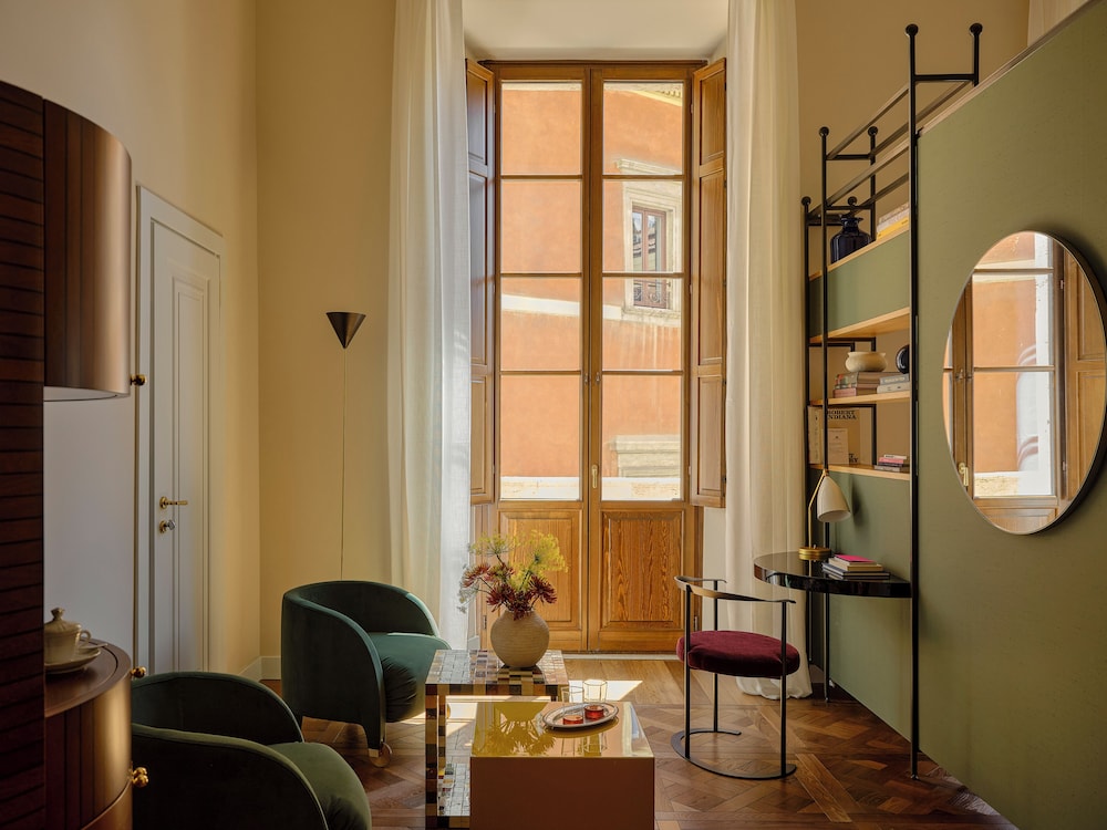 Standard Suite