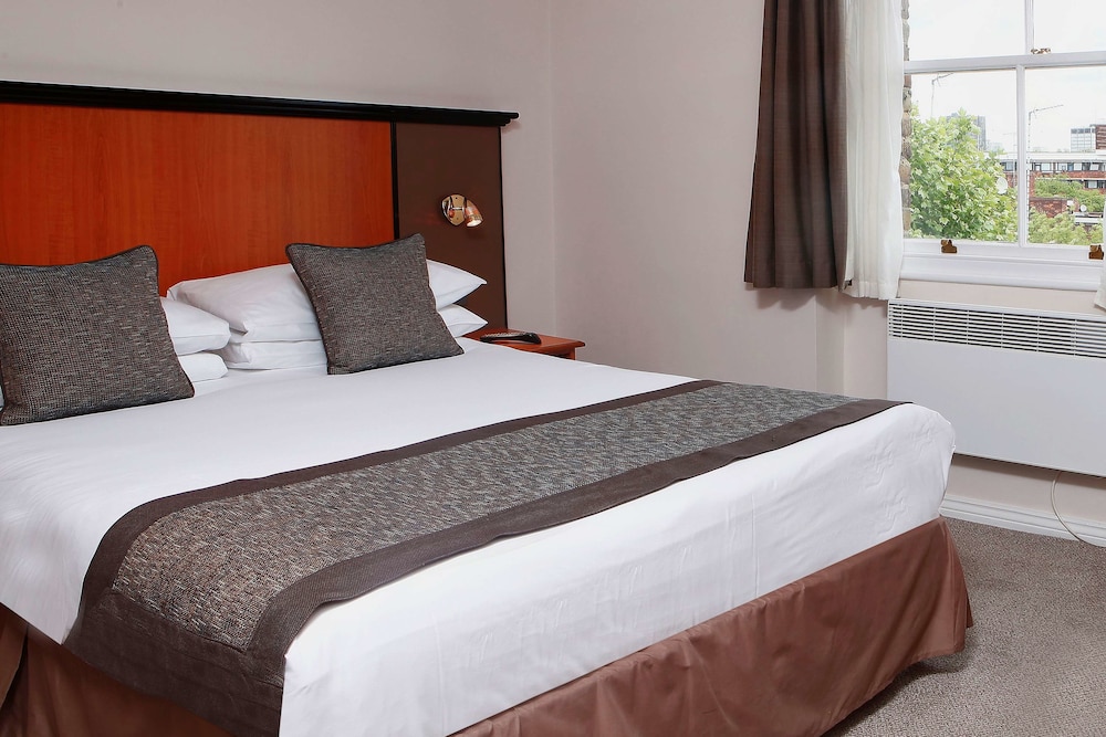 Standard Room, 1 Double Bed, Non Smoking photo 2