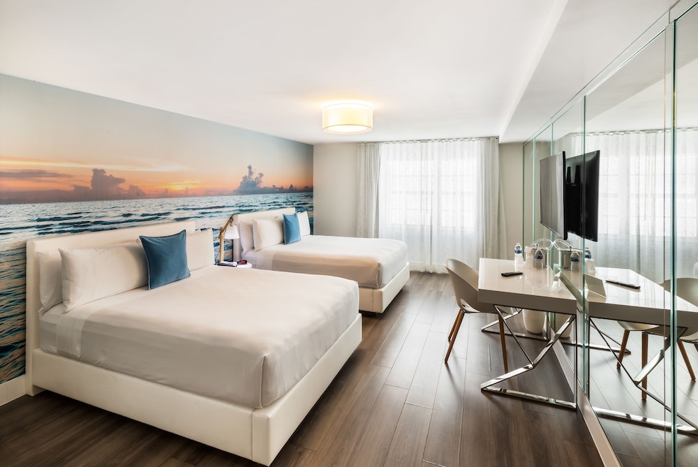 Deluxe Room, 2 Queen Beds