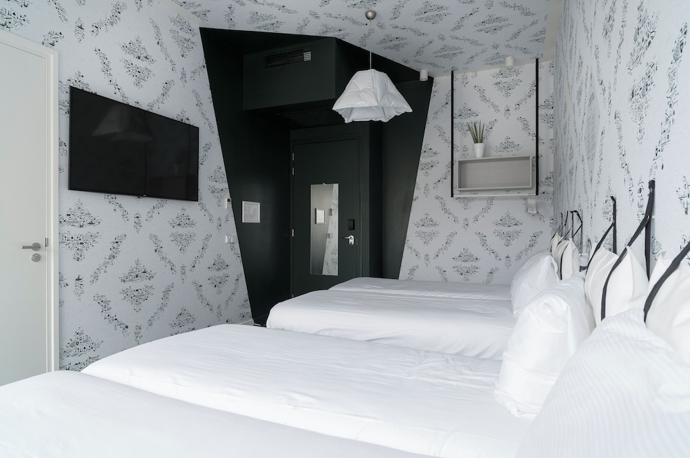 Grand Room photo 2