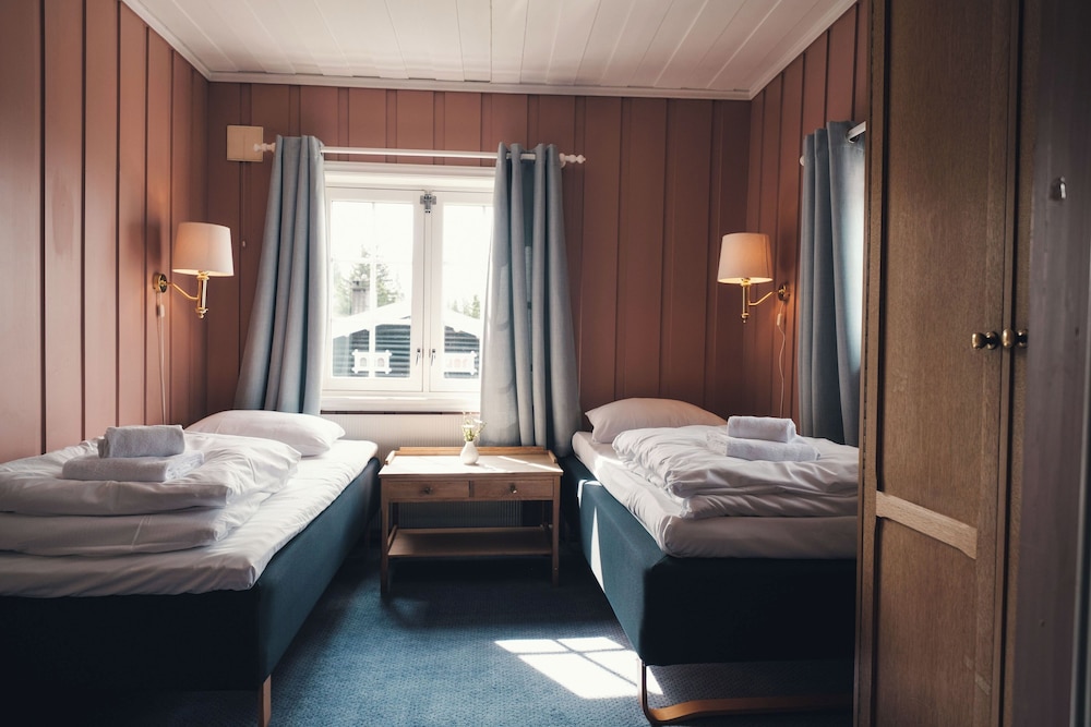 Standard Twin Room photo 2