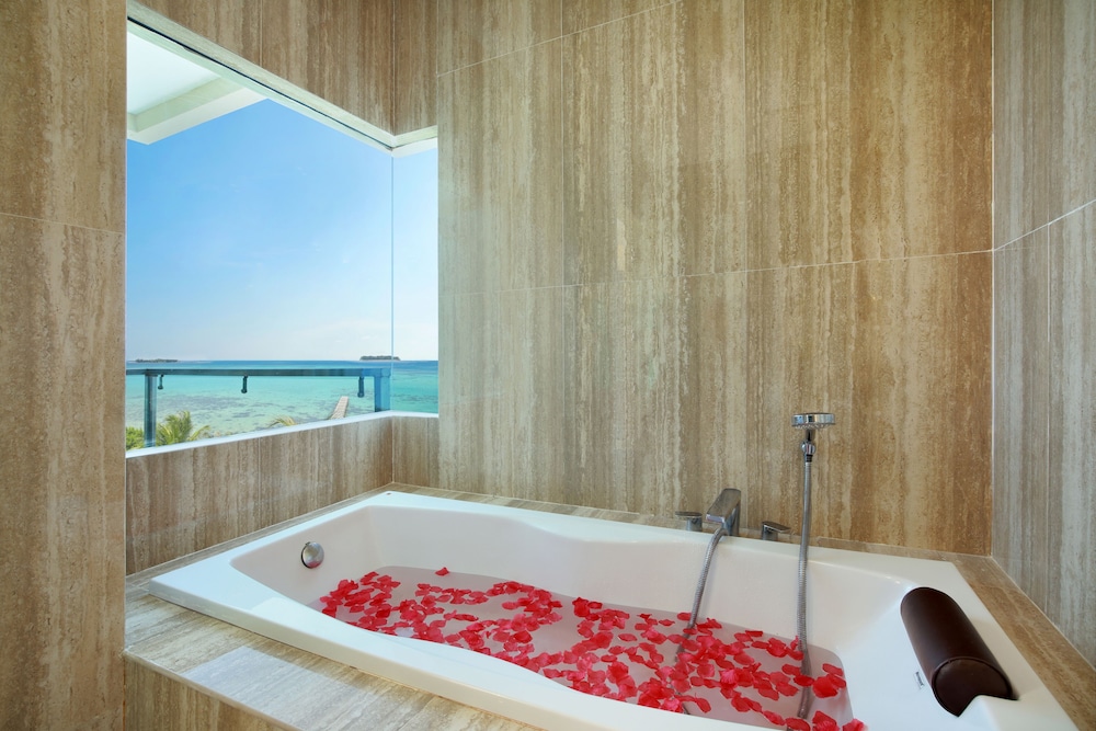 Executive Double Room, Sea View photo 3