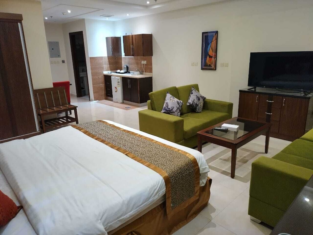 Deluxe Double Room - Photo 10