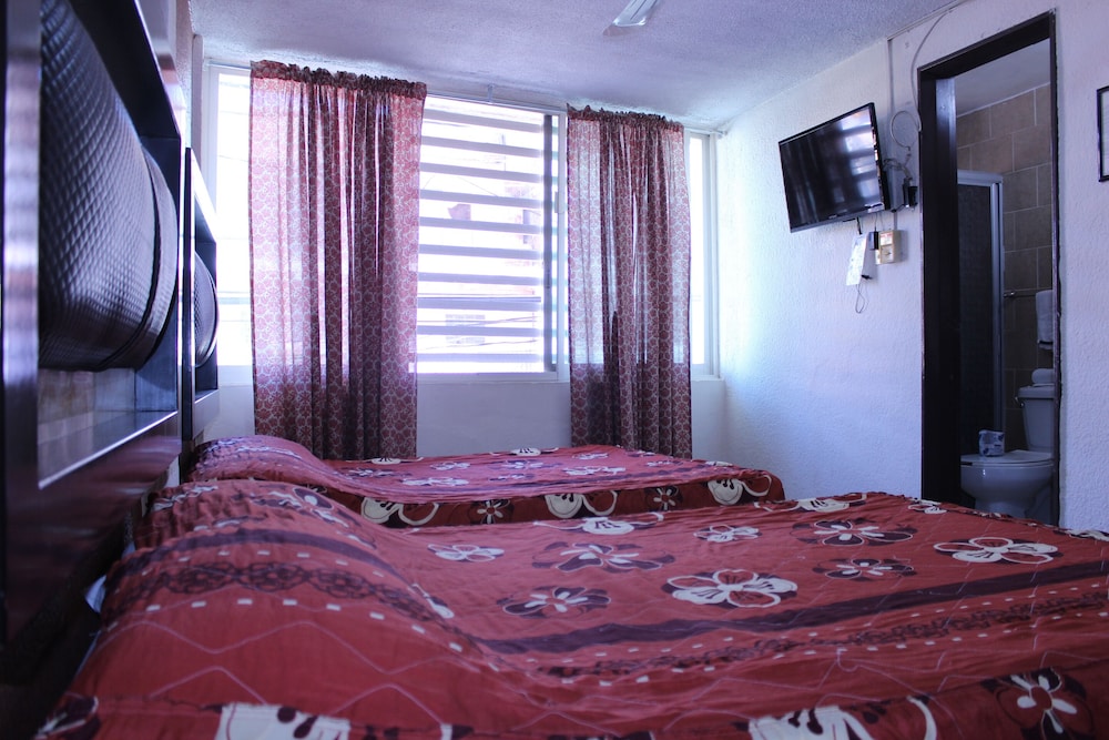 Standard Room, 2 Double Beds