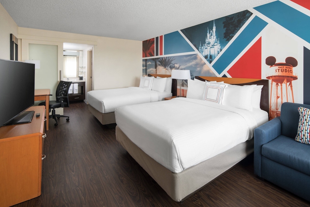 Room, 2 Queen Beds (Mobility Accessible, Tub) - Photo 2