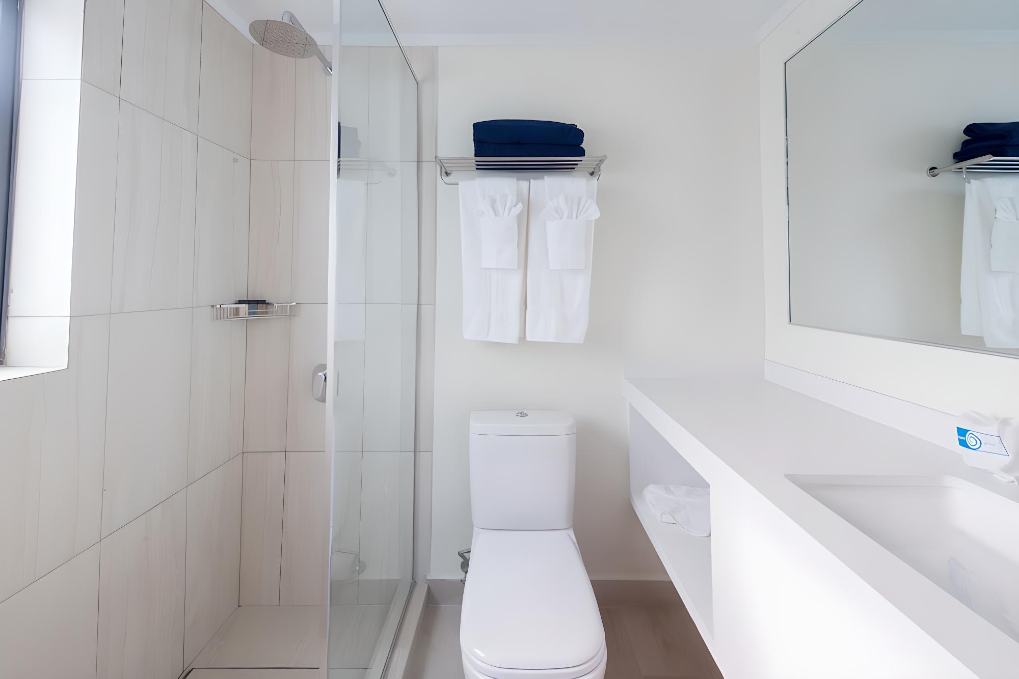 Family Suite, 2 Bedrooms, 2 Bathrooms, Ocean View photo 2