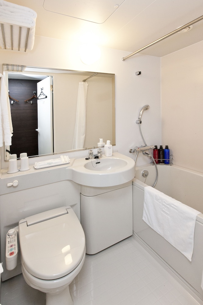 Standard Twin Room photo 2