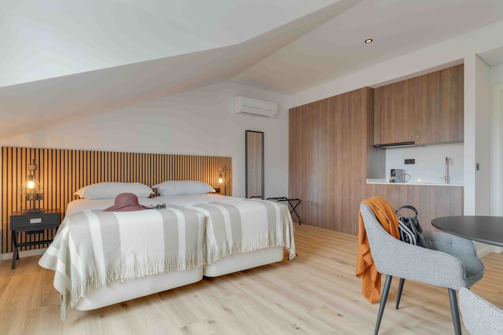 Family Triple Room (Club House) - Photo 1