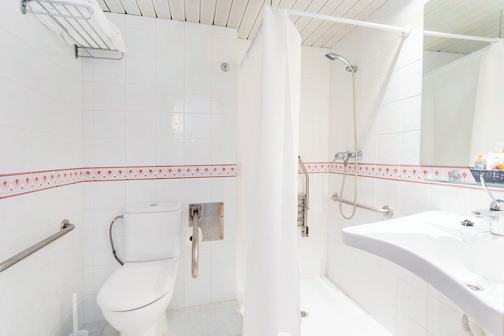 Grand Apartment, 2 Bedrooms, Balcony