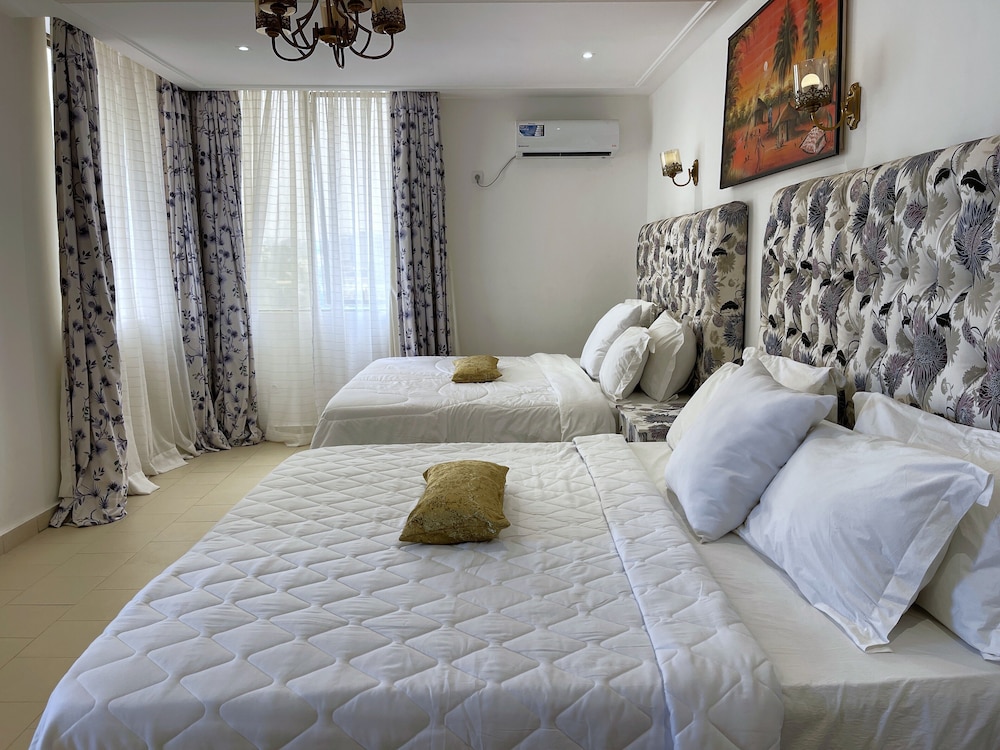 Deluxe Apartment, Balcony, City View