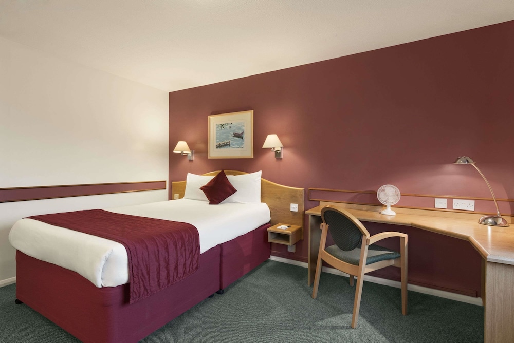 Room, 2 Twin Beds, Accessible, Non Smoking (Mobility) - Photo 3