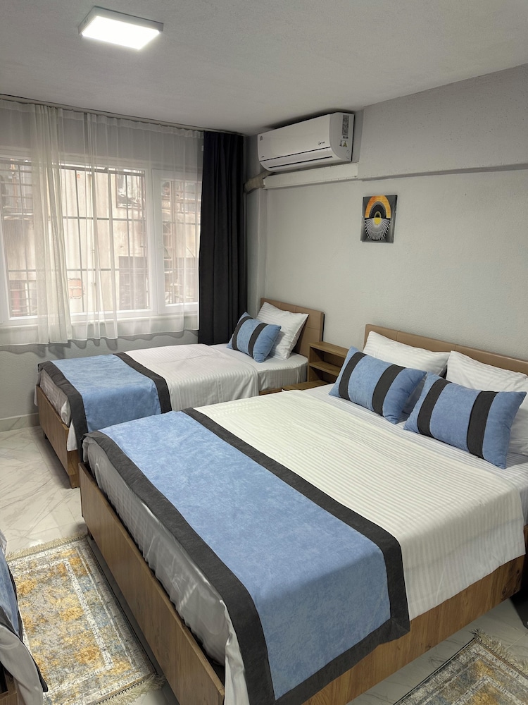 Family Room for 5 persons photo 3