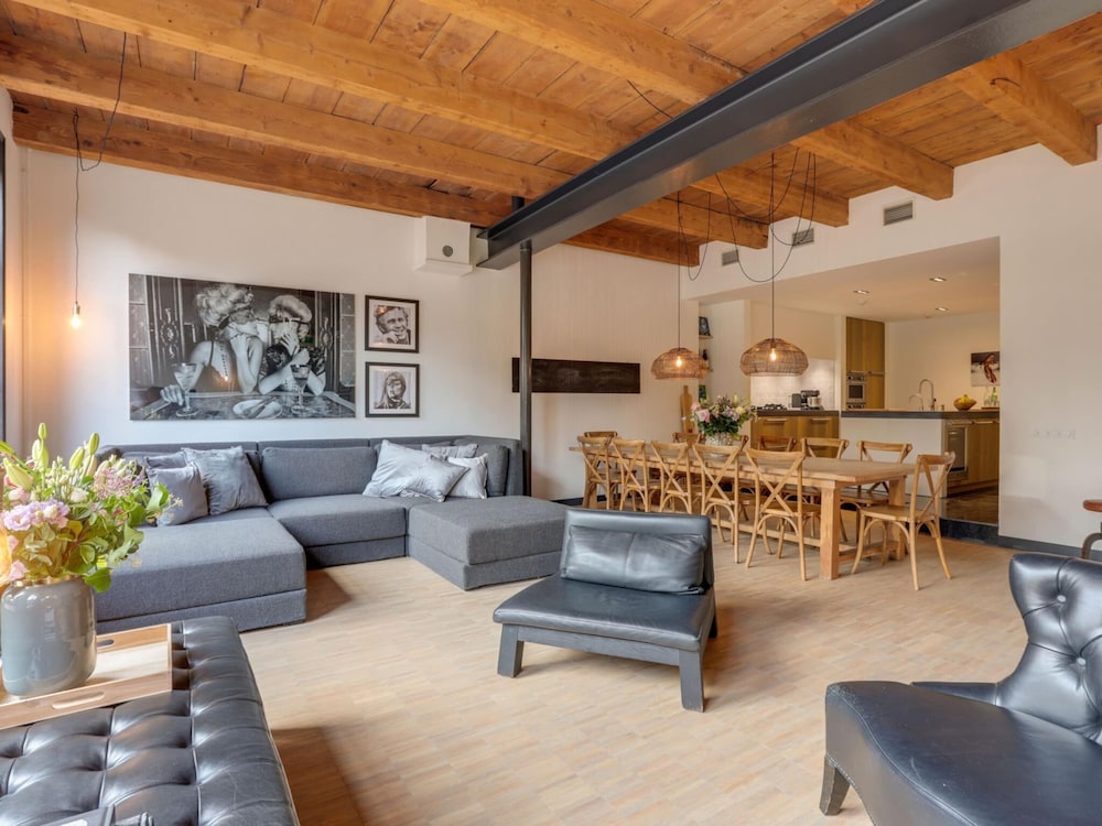 House photo 3