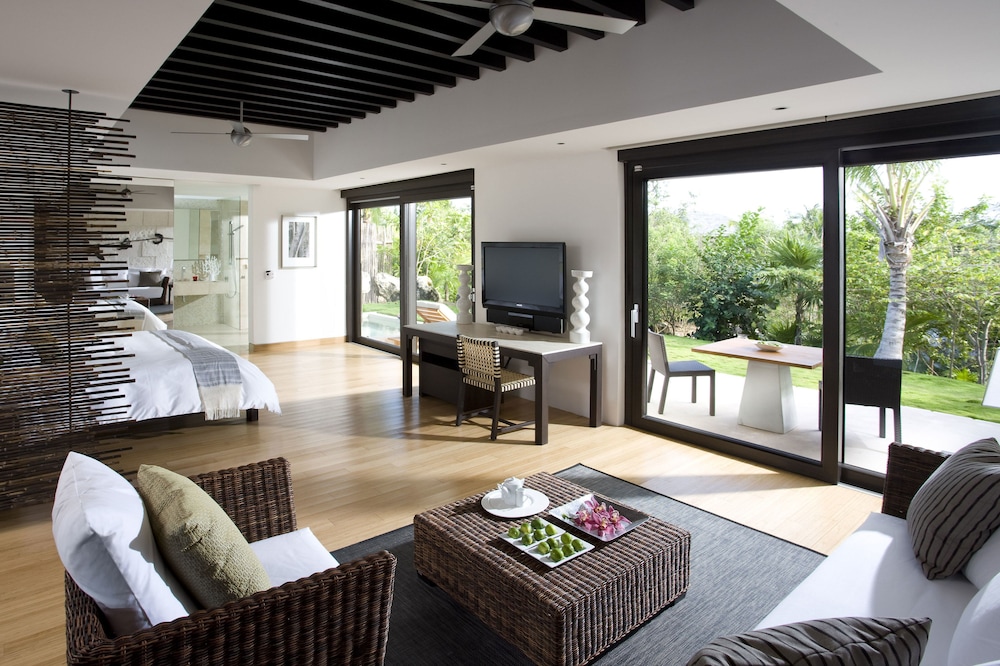 Junior Suite, Patio - Photo 10