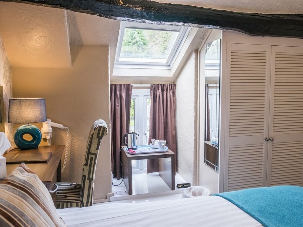 Single Room, Ensuite photo 2