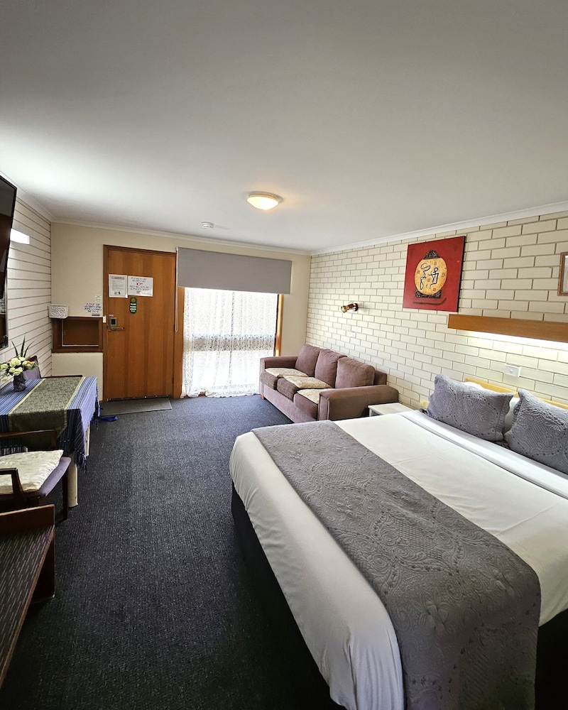 Standard Suite, 2 Bedrooms, Non Smoking photo 2