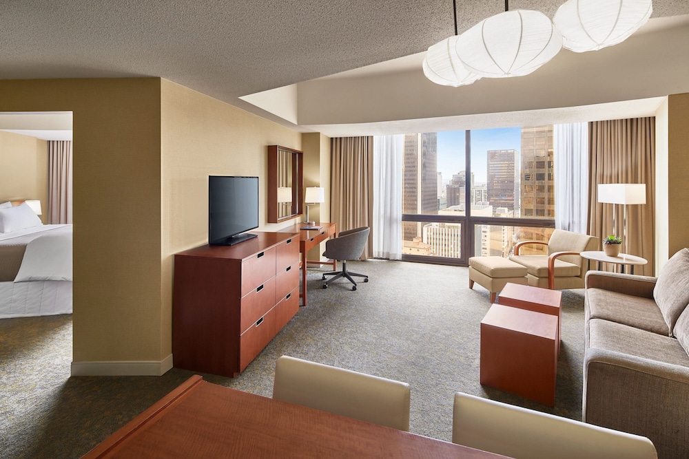 Suite, 1 Bedroom, City View