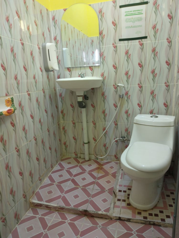 Standard Room photo 2