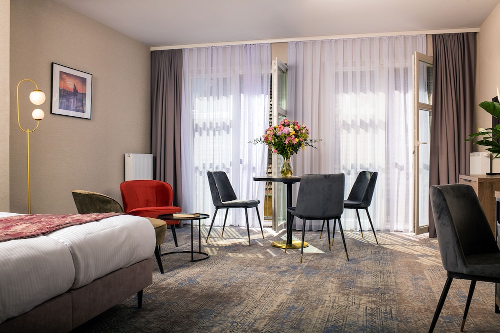 Comfort Apartment - Photo 19