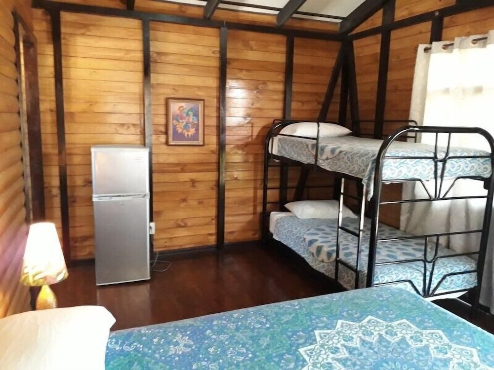Economy Cabin, Multiple Beds, Balcony, Courtyard View photo 3