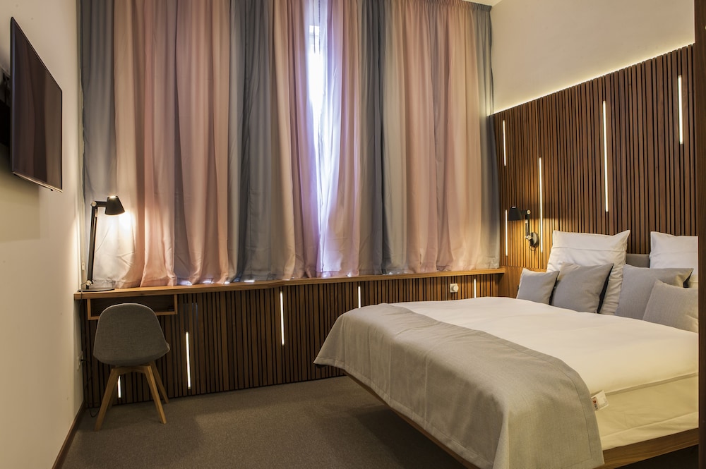 Business Suite, 1 Bedroom photo 3