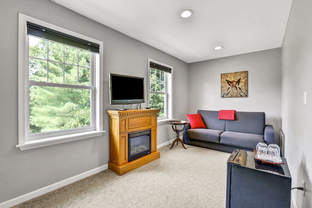 #3-Moon Sky Suite photo 2