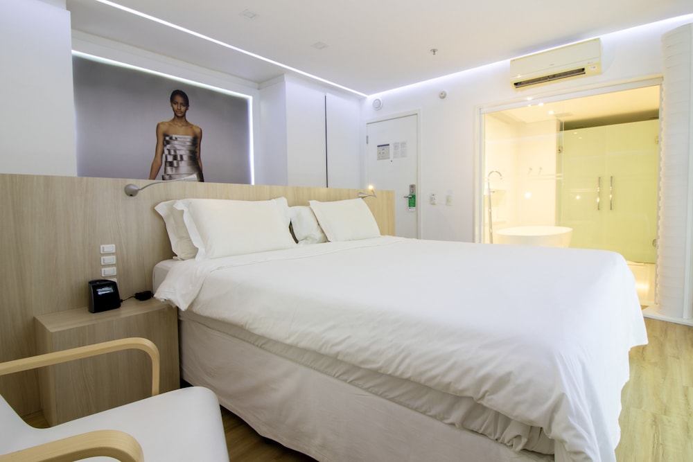Premium Apartment, 1 King Bed, Bathtub photo 1