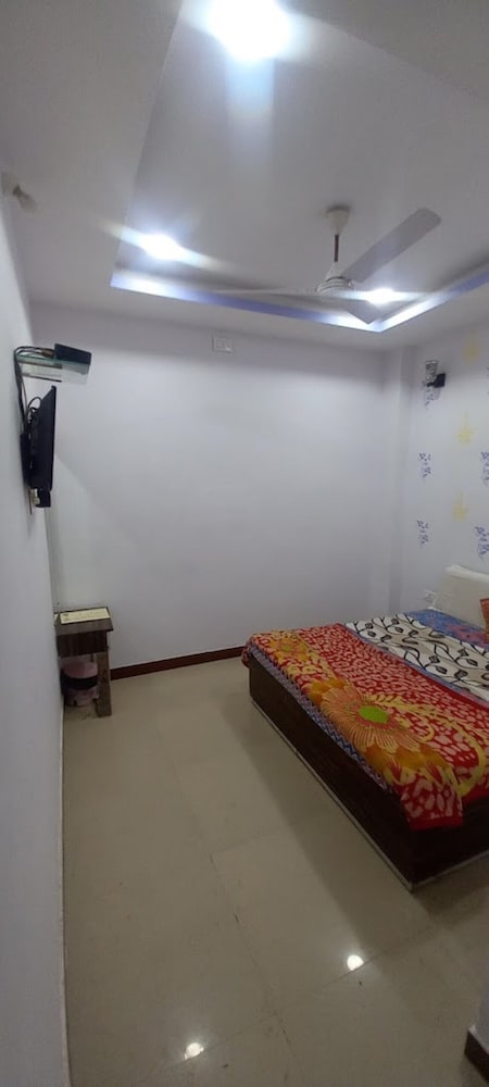 Deluxe Double Room photo 2