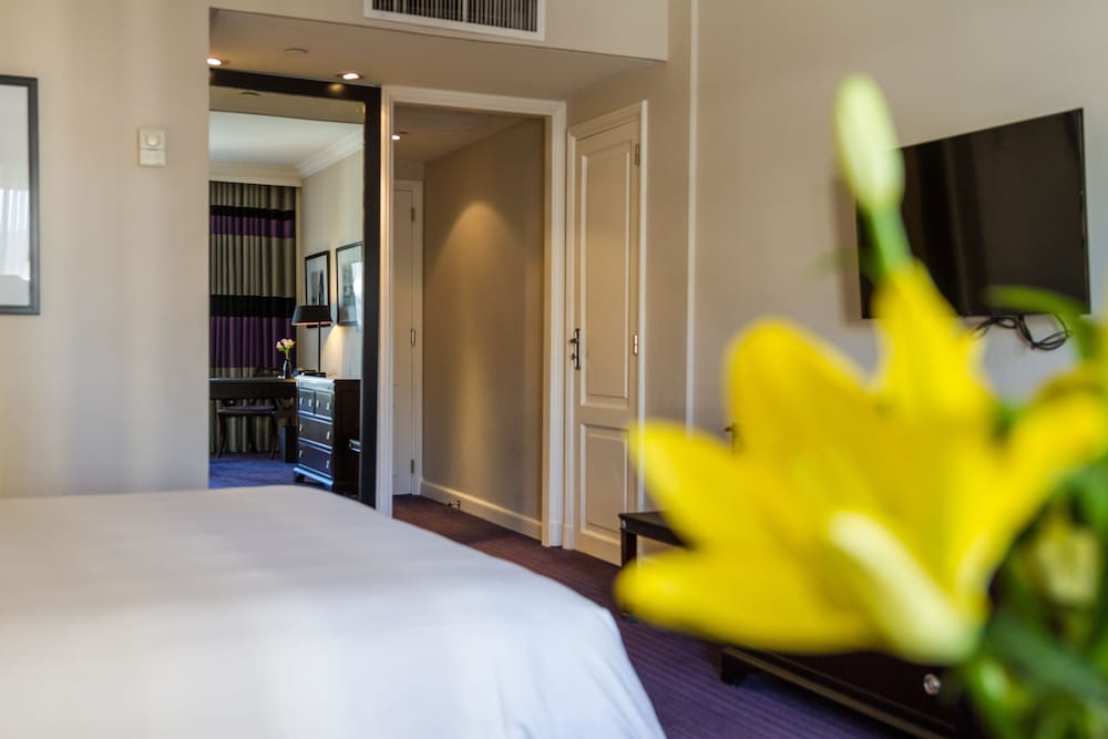 Superior Room, 1 Queen Bed, City View