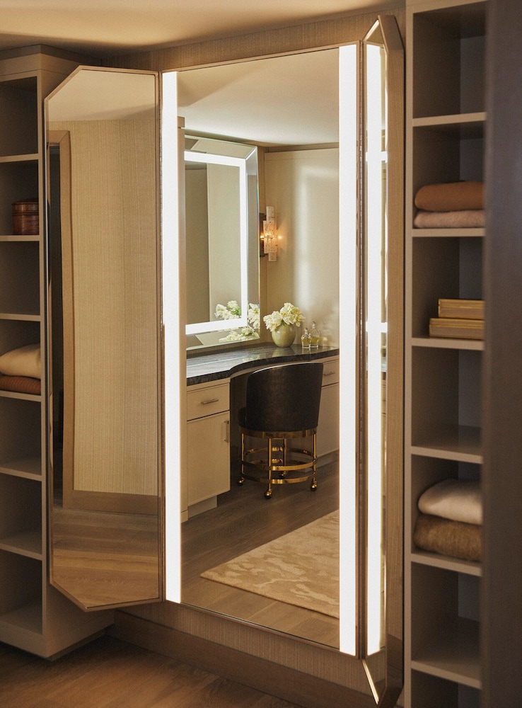 L'Ermitage Two Bedroom Suite