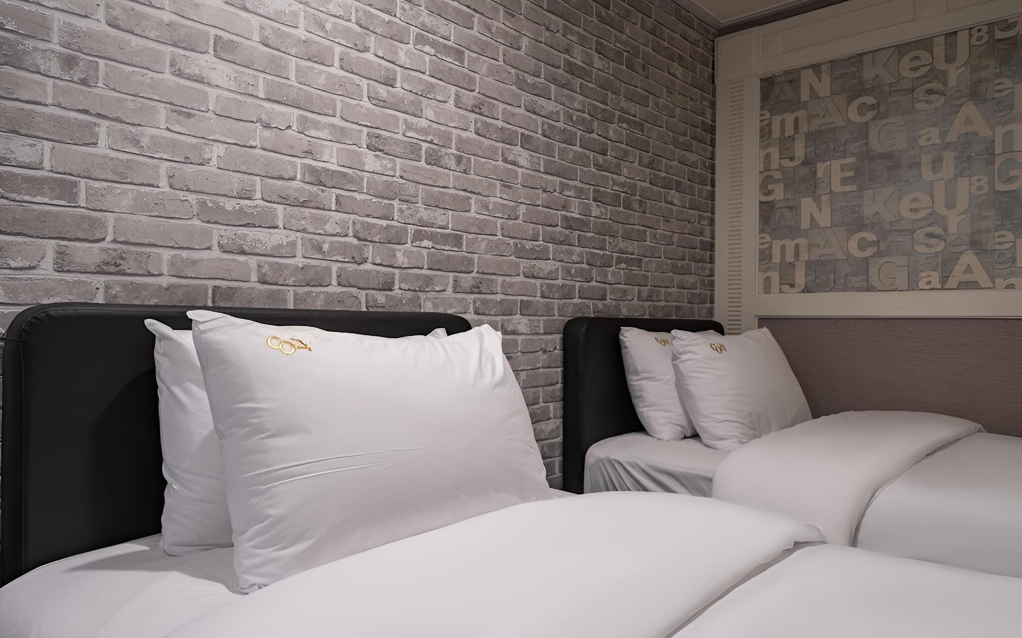Room (Twin - Yeonmu-dong only room (2 beds ) photo 2