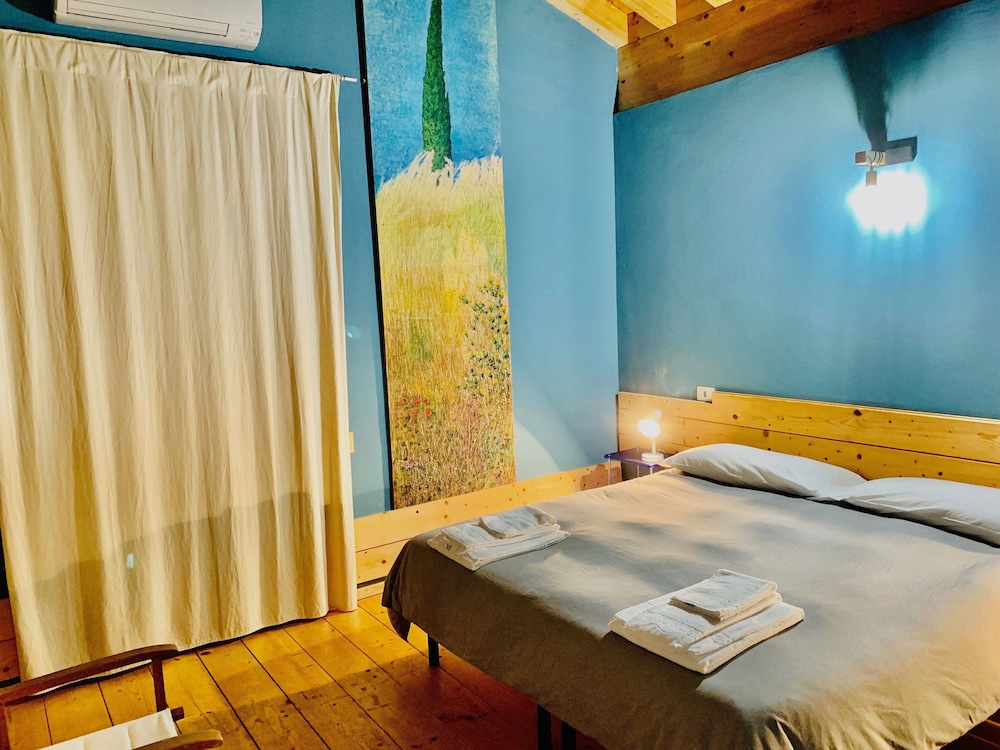 Classic Double or Twin Room photo 1