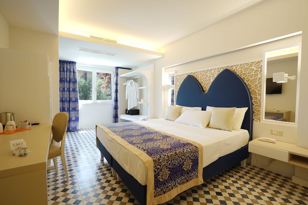 Comfort Double or Twin Room