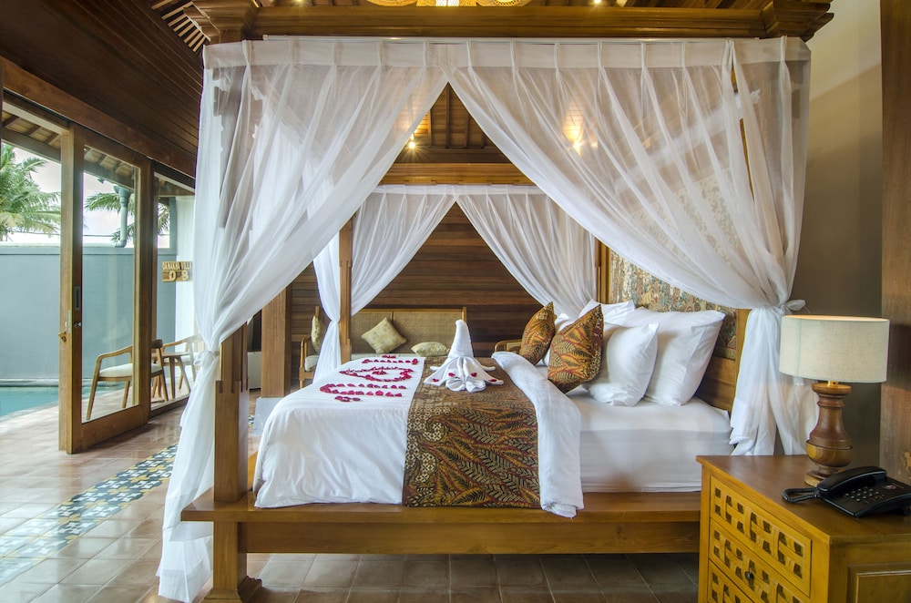 Royal Villa, 1 Bedroom, Private Pool, Pool View photo 3