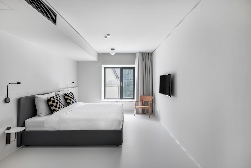 Large Studio, Kitchenette - Accessible photo 3