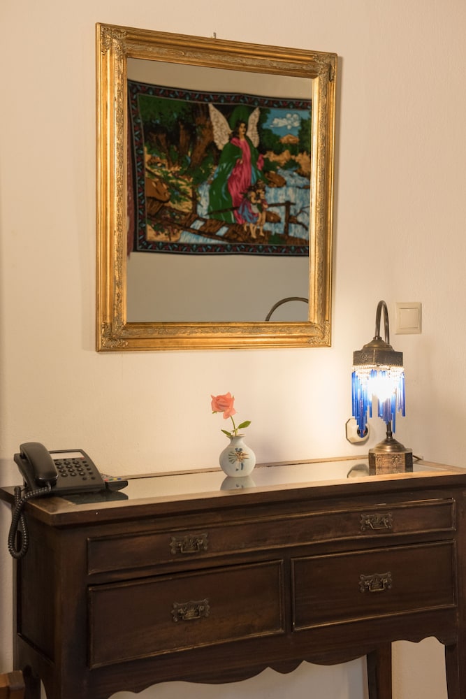 Twin Room, Fireplace photo 3