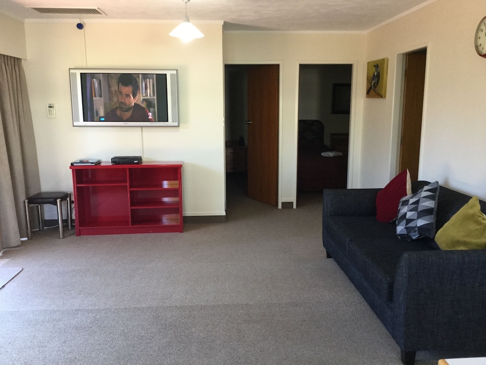Two Bedroom Apartment photo 3